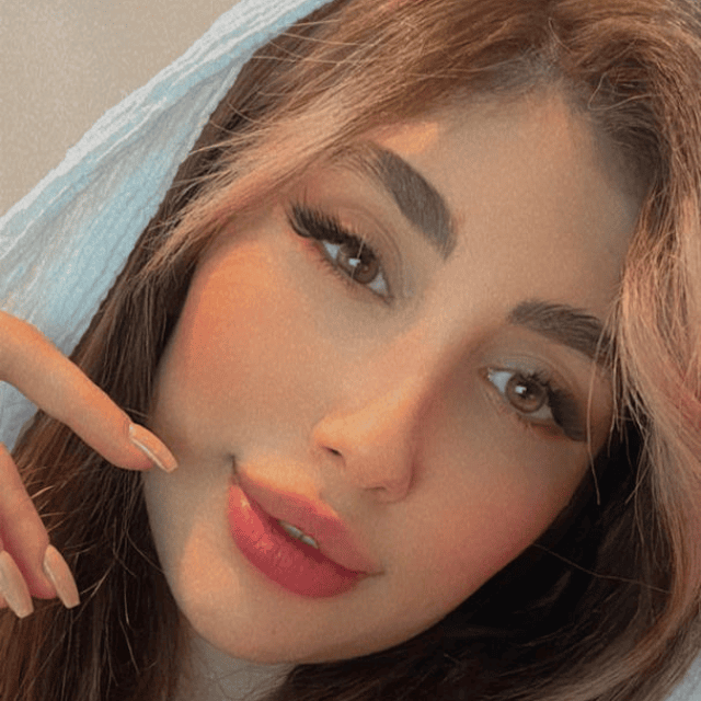 خانم مهرناز نجفی